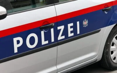 Sogar die Exekutive geht gerne zur agentur.xxx